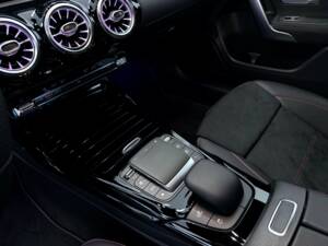 Bild 29/30 von Mercedes-Benz A 35 AMG 4MATIC (2021)