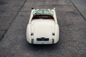 Image 5/45 of Jaguar XK 120 OTS (1950)