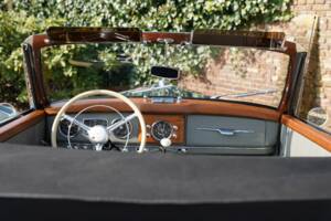 Immagine 44/50 di Mercedes-Benz 170 S Cabriolet A (1949)