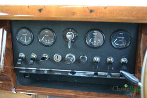 Image 20/35 of Jaguar 340 (1968)