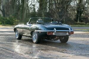 Afbeelding 5/34 van Jaguar E-Type (1971)