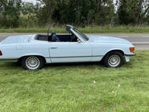 Image 3/8 of Mercedes-Benz 450 SL (1974)