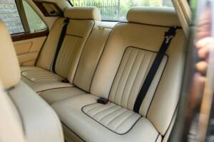 Obraz 32/50 pojazdu Bentley Mulsanne SWB (1985)