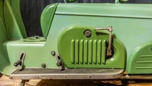 Image 16/18 of Lohner Superroller L 200 (1954)