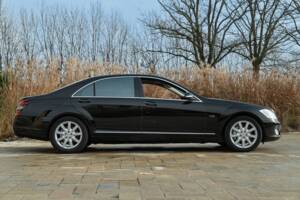 Bild 4/50 von Mercedes-Benz S 600 L (2007)
