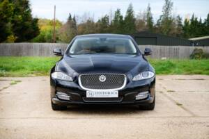 Bild 27/50 von Jaguar XJ 5.0 (2011)