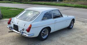 Afbeelding 7/33 van MG MGB GT (1971)