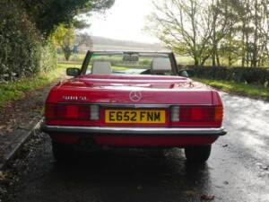 Image 5/22 of Mercedes-Benz 500 SL (1988)
