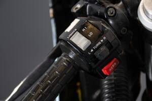 Immagine 41/48 di Yamaha FZR 1000 Genesis (1987)