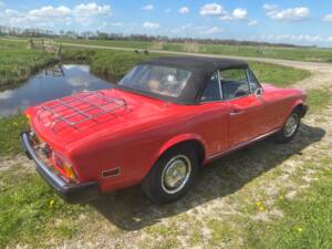 Image 6/17 of FIAT 124 Spider CS1 (1978)