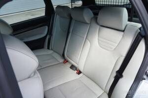 Image 45/52 of Audi RS4 Avant (2001)