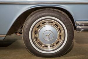 Afbeelding 30/36 van Mercedes-Benz 300 SEL 6.3 (1970)