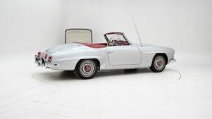 Image 2/15 of Mercedes-Benz 190 SL (1962)