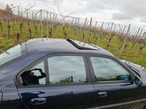 Image 33/58 of BMW 750i (1997)