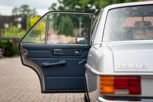 Afbeelding 40/63 van Mercedes-Benz 230&#x2F;6 (1974)