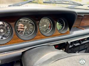 Bild 25/51 von BMW 3,0 CSi (1975)