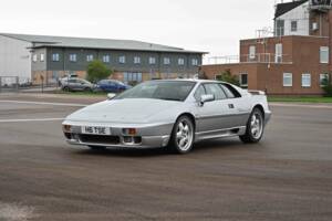 Image 11/50 of Lotus Esprit SE (1990)