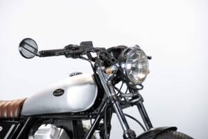 Immagine 33/50 di Moto Guzzi V 35 III (1986)