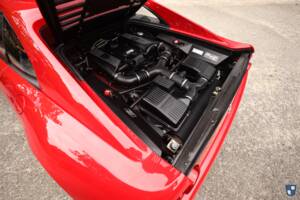 Image 28/93 of Ferrari F 355 Berlinetta (1997)