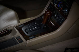Bild 56/93 von BMW Z3 Coupé 2.8 (1997)