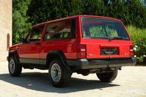 Image 6/50 de Jeep Cherokee 2.8L V6 (1985)