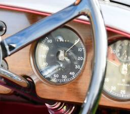 Image 41/50 de Bentley 3 1/2 Litre (1934)