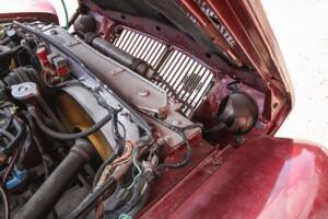 Image 40/44 of Jaguar XJ 12 (1990)