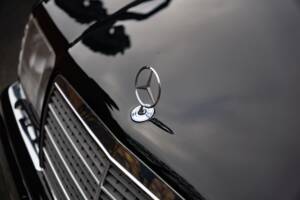 Bild 23/42 von Mercedes-Benz E 320 (1995)