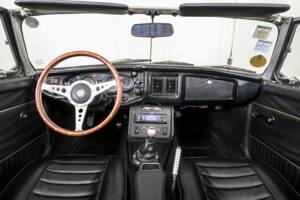 Bild 7/50 von MG MGB (1974)