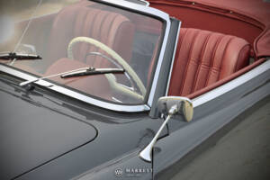 Image 22/59 of Mercedes-Benz 190 SL (1958)
