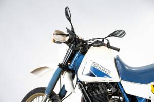 Image 32/50 of Suzuki DR 600 S (1986)