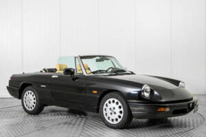 Bild 5/50 von Alfa Romeo 2.0 Spider (1991)