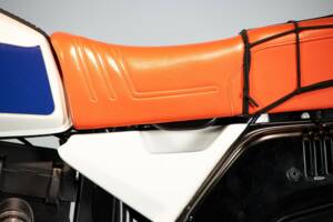 Image 19/50 of BMW R 80 GS (1983)