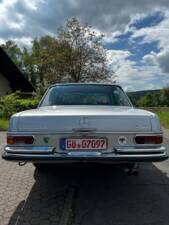 Bild 3/7 von Mercedes-Benz 300 SEL (1970)