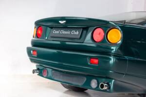 Image 31/37 of Aston Martin V8 Coupé (1999)
