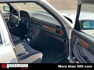 Bild 9/15 von Mercedes-Benz 300 SEL (1989)
