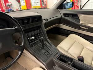 Immagine 10/16 di BMW 850i (1990)