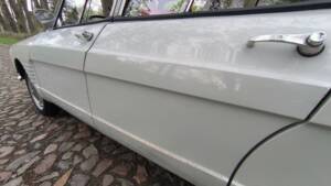 Bild 17/57 von Citroën Ami 6 Berline (1961)