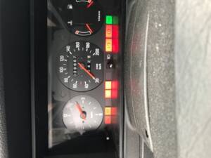 Bild 28/34 von Volvo 245 GL D (1986)