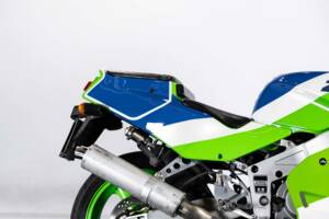Image 10/40 of Kawasaki ZX-R 400 (1991)