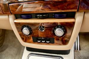 Immagine 43/50 di Rolls-Royce Phantom Coupé (2010)