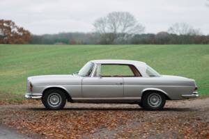 Bild 22/40 von Mercedes-Benz 300 SE (1965)