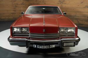 Immagine 4/8 di Oldsmobile Toronado (1985)