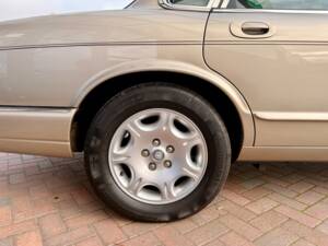 Bild 11/32 von Jaguar XJ 8 Sovereign (1999)