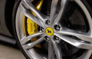 Imagen 29/42 de Ferrari 296 GTS (2024)