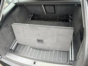 Imagen 35/42 de Audi S6 Avant 5.2 V10 quattro (2006)