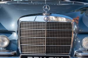 Bild 11/32 von Mercedes-Benz 300 SEL 6.3 (1972)