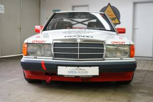 Imagen 5/36 de Mercedes-Benz 190 E 2.6 (1990)