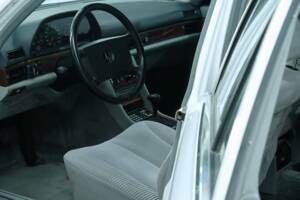 Bild 43/50 von Mercedes-Benz 500 SE (1990)