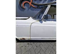 Image 11/50 de Mercedes-Benz 250 SL (1967)